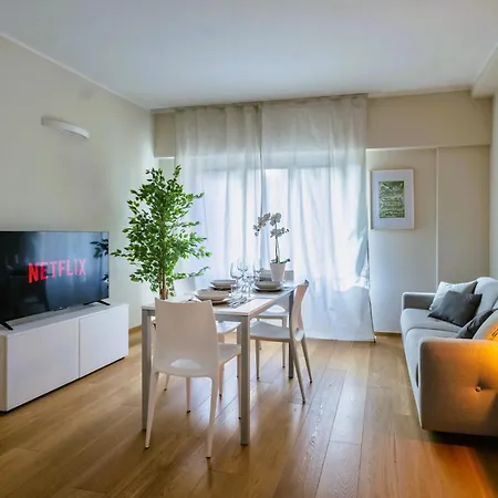 Appartamento Citylife, Sempione, Close To Metro M5 Milano
