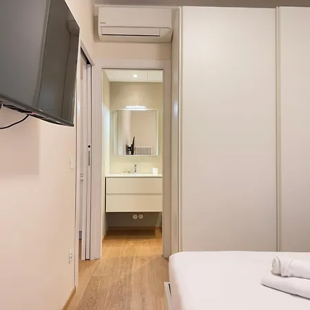 Appartement Citylife, Sempione, Near Gerusalemme Metro Milaan
